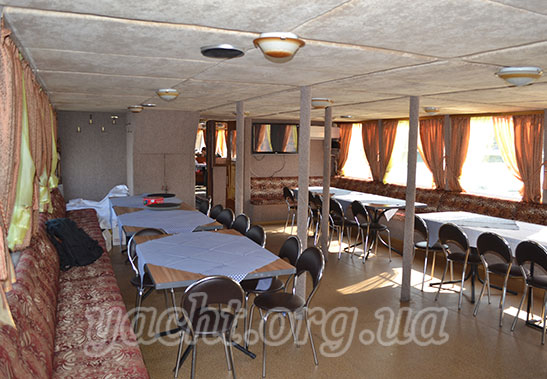 Катер "Омар Хайям"